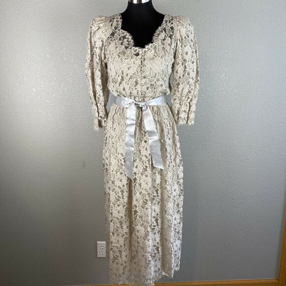 Cachet Dresses & Skirts - Vintage Cachet Bari Protas Puff Sleeve Dress 10 Romantic Ivory Lace Pearl Button